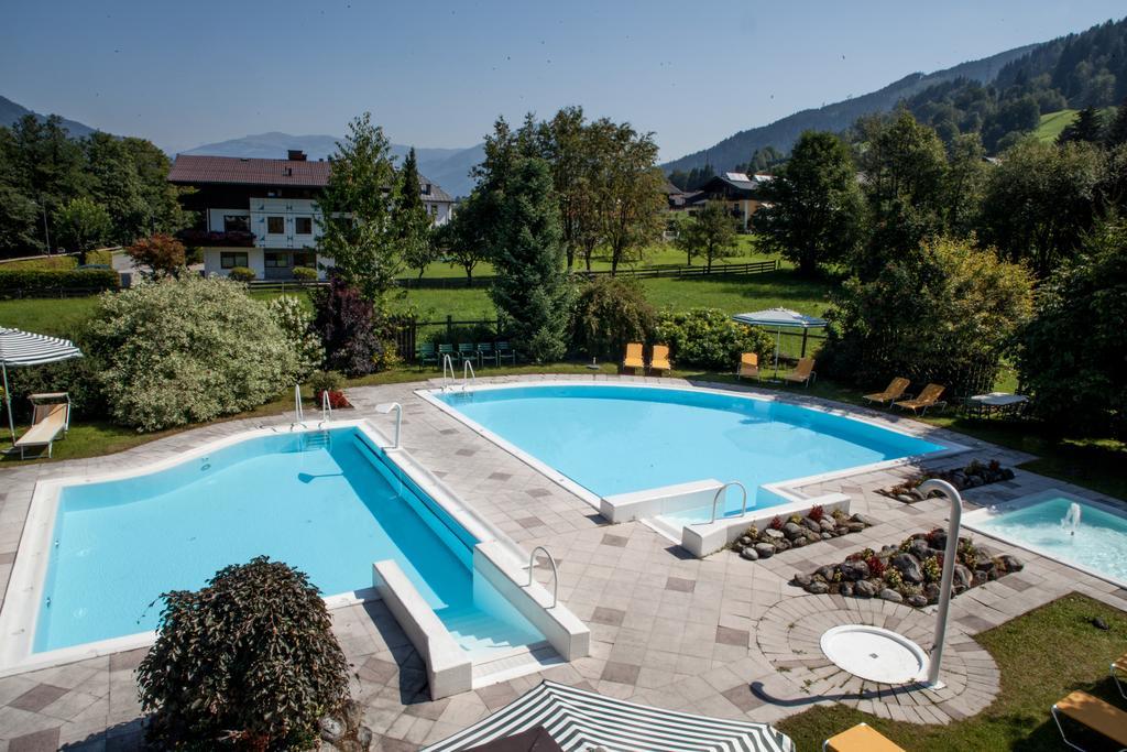 Hotel-Gasthof "Zur Muehle" Kaprun Exterior photo