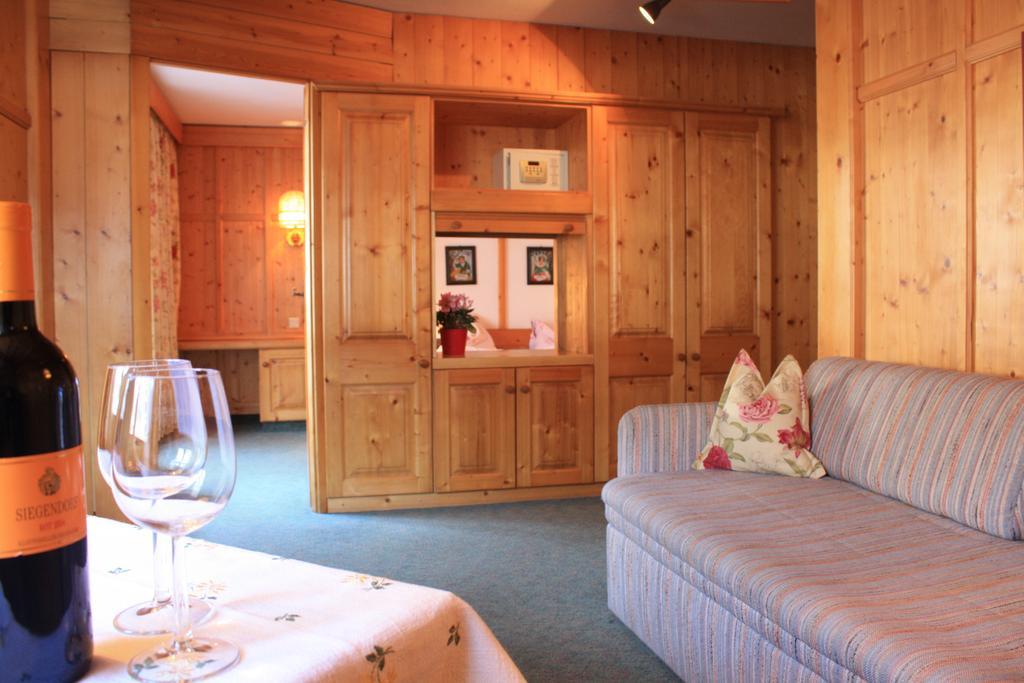 Hotel-Gasthof "Zur Muehle" Kaprun Room photo
